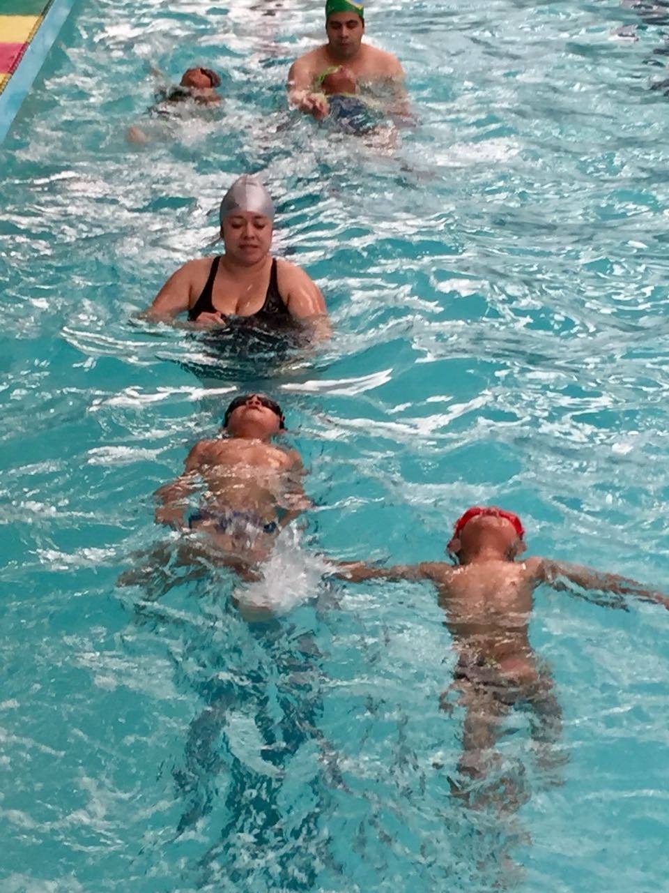 Competencia de natación